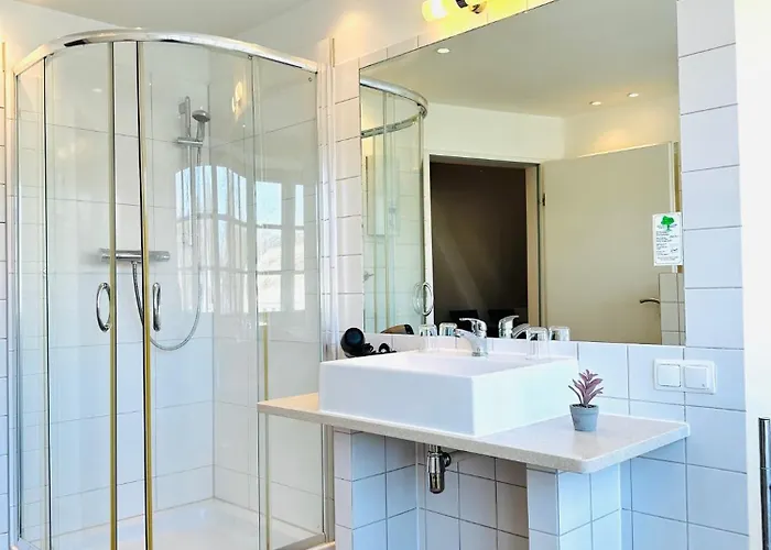 Lejlighed Robinien Apartment- 4 Personen- 2 Schlafzimmer- Parkplatz- Waschmaschine Wolfsburg